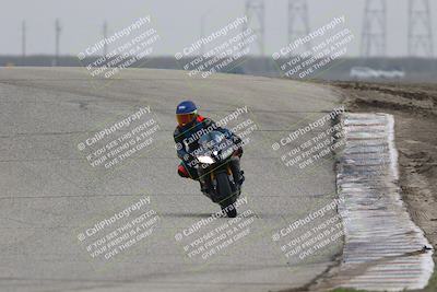 media/Nov-29-2025-TrackDaz (Sat) [[10ae2d9bce]]/B Group/Session 3 (Outside Grapevine)/